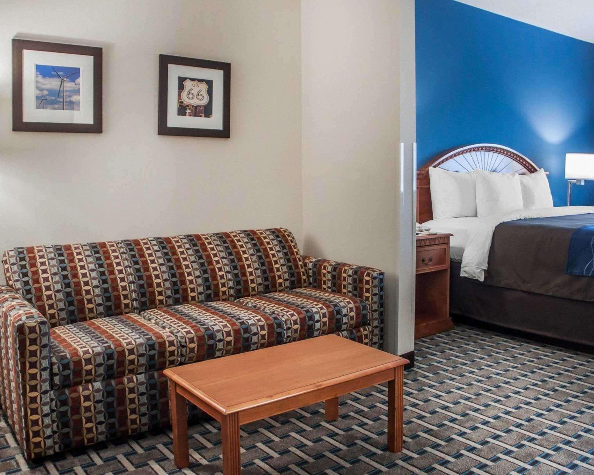 Holiday Inn Express & Suites Weatherford By Ihg Exterior foto