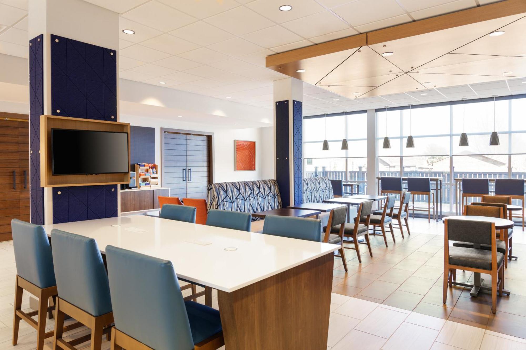 Holiday Inn Express & Suites Weatherford By Ihg Exterior foto